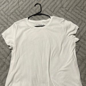 Abercrombie Knotted Crew Tee Soft AF Collection